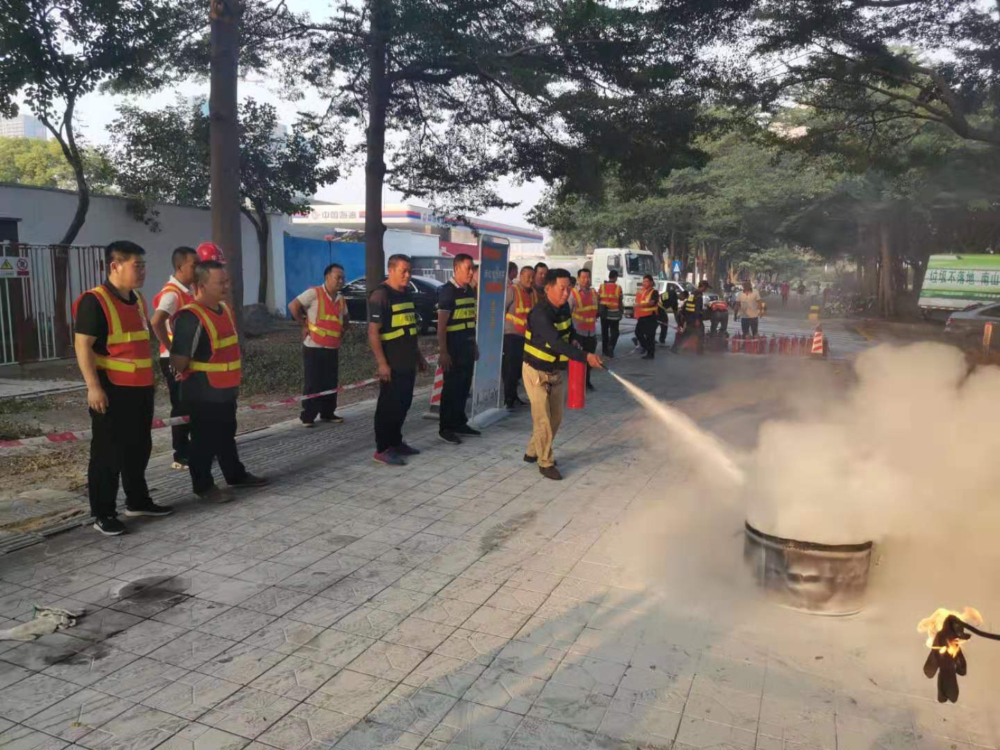 “安全第一，预防为主”之消防安全演练